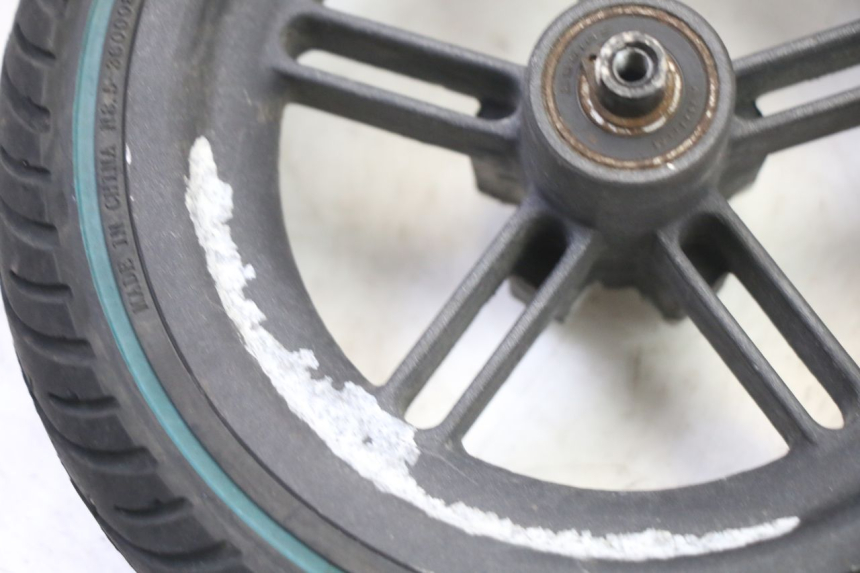 photo de CERCHIO POSTERIORE E PNEUMATICO XIAOMI MI PRO 2 1