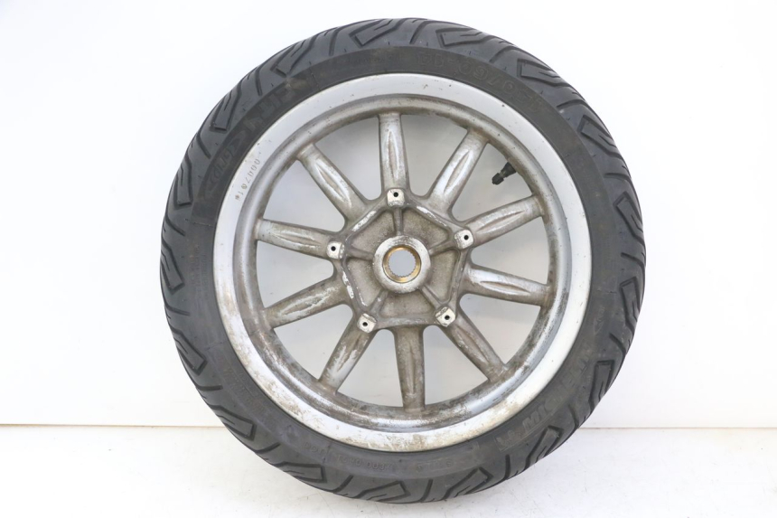 photo de CERCHIO POSTERIORE E PNEUMATICO PIAGGIO MP3 LT 300 (2010 - 2016)