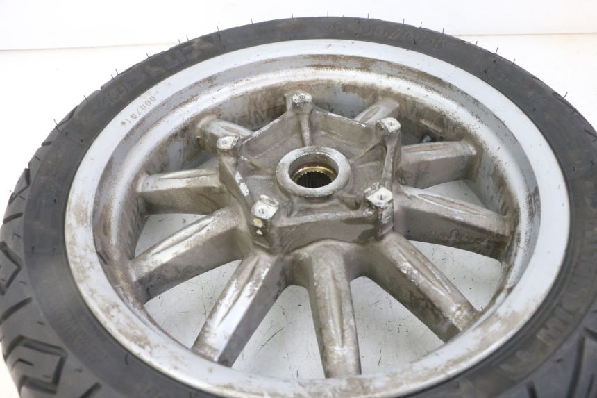photo de CERCHIO POSTERIORE E PNEUMATICO PIAGGIO MP3 LT 300 (2010 - 2016)