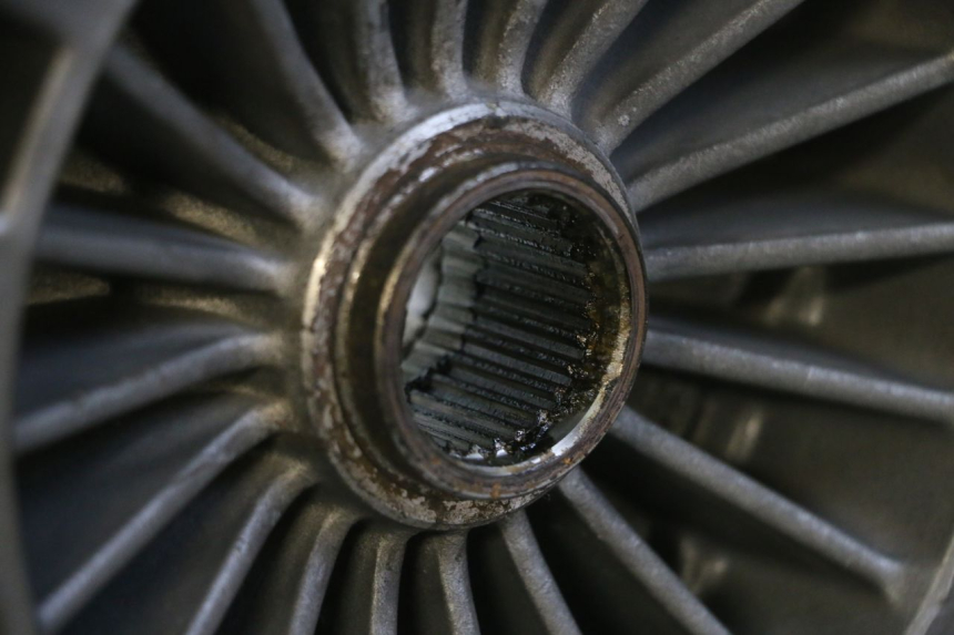 photo de CERCHIO POSTERIORE E PNEUMATICO PIAGGIO MP3 125 (2006 - 2014)