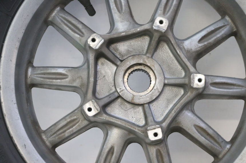 photo de CERCHIO POSTERIORE E PNEUMATICO PIAGGIO MP3 125 (2006 - 2014)