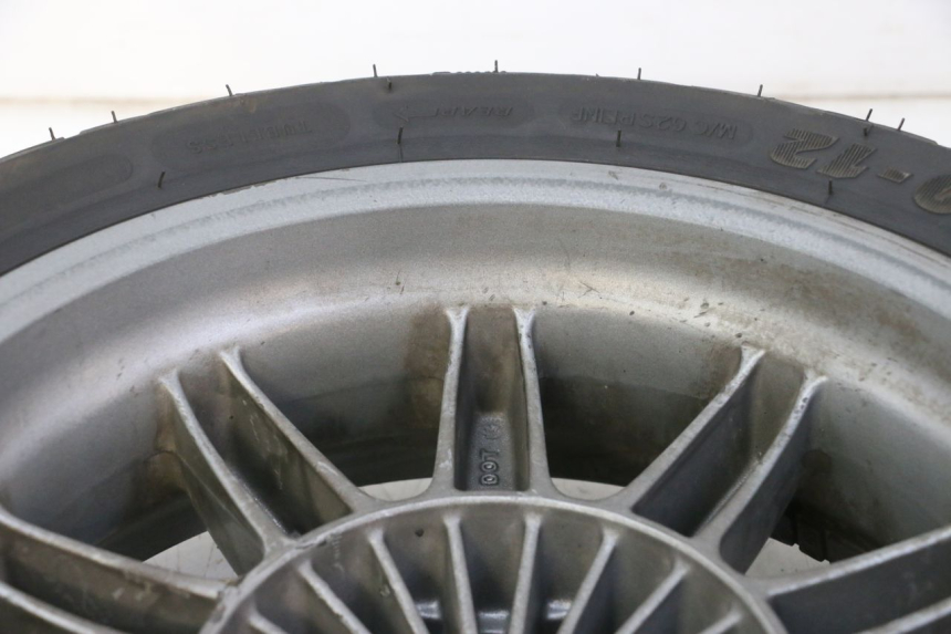 photo de CERCHIO POSTERIORE E PNEUMATICO PIAGGIO MP3 125 (2006 - 2014)