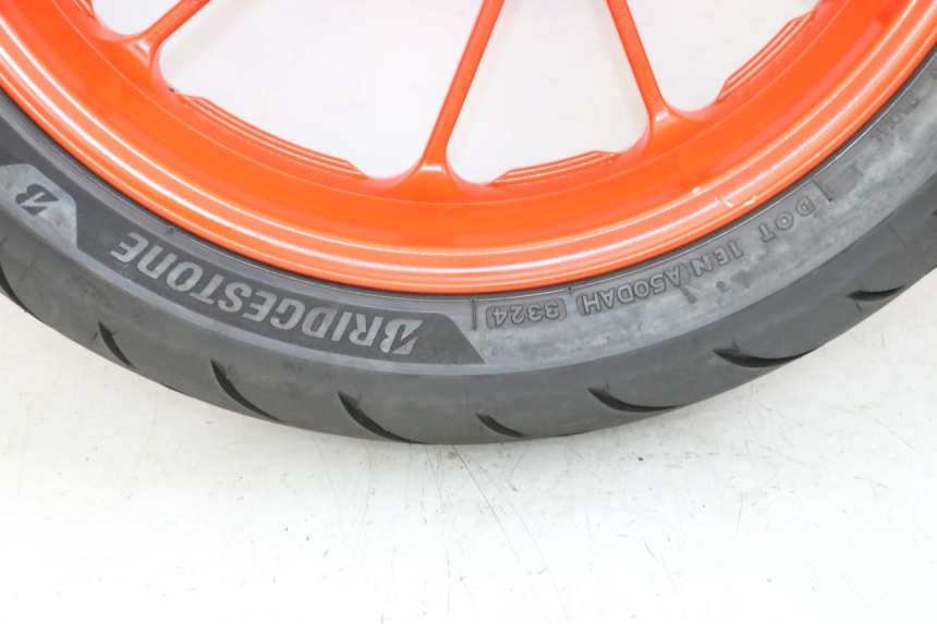 photo de CERCHIO POSTERIORE E PNEUMATICO YAMAHA MT-07 MT07 ABS 700 (2018 - 2020) - Ricambio usato controllato