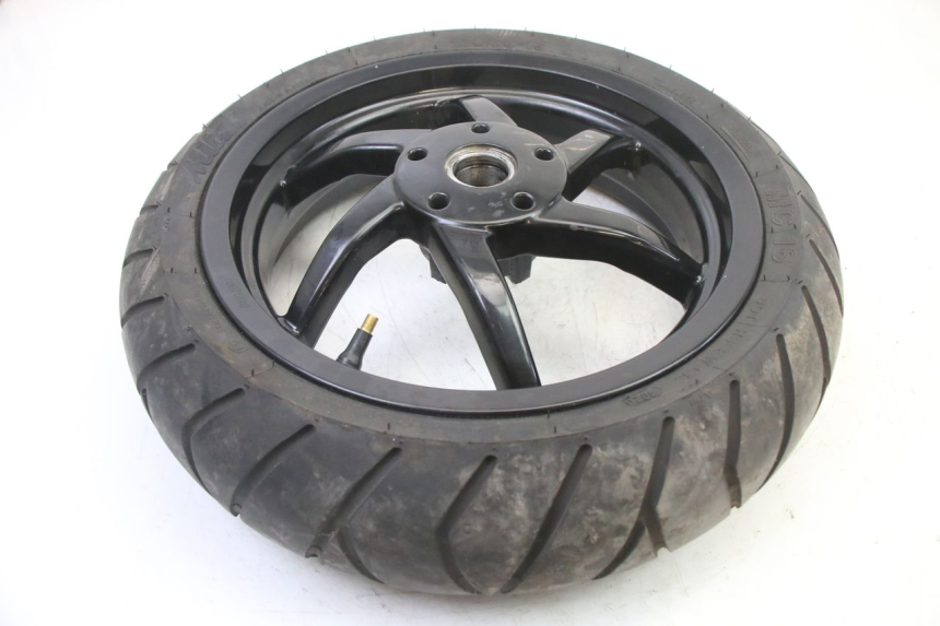 photo de CERCHIO POSTERIORE E PNEUMATICO PIAGGIO NRG POWER PUREJET 50 (2018 - 2021)