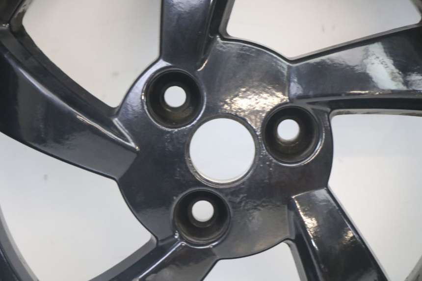 photo de CERCHIO POSTERIORE E PNEUMATICO PEUGEOT CITYSTAR 2T 50 (2018 - 2021)