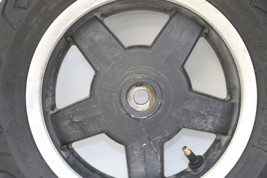 photo de CERCHIO POSTERIORE E PNEUMATICO PIAGGIO VESPA S 2T 50 (2007 - 2014)