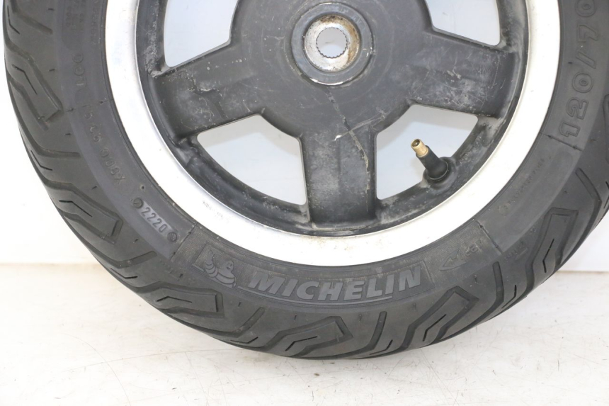 photo de CERCHIO POSTERIORE E PNEUMATICO PIAGGIO VESPA S 2T 50 (2007 - 2014)
