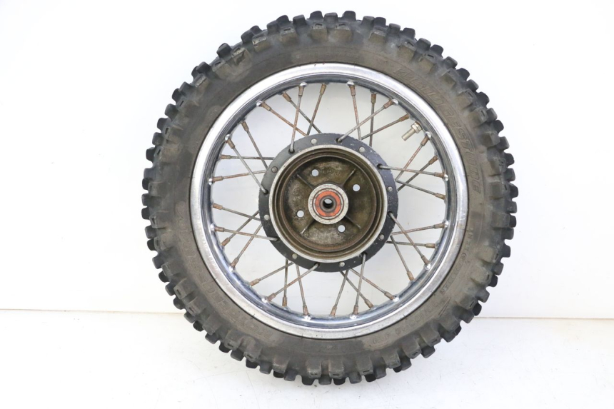 photo de CERCHIO POSTERIORE E PNEUMATICO YAMAHA PW 80 (1983 - 2014)