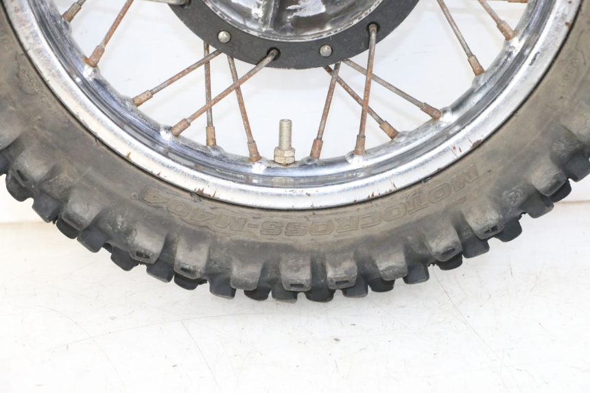 photo de CERCHIO POSTERIORE E PNEUMATICO YAMAHA PW 80 (1983 - 2014)