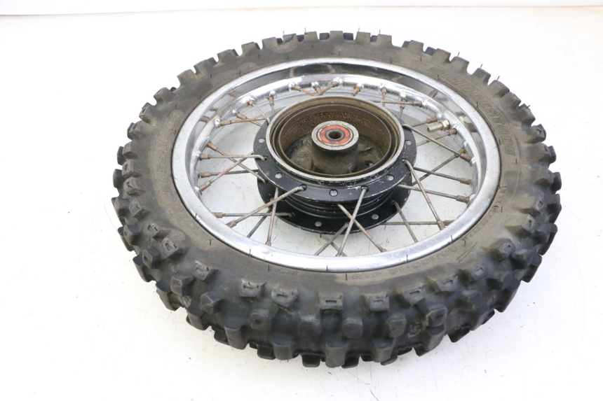 photo de CERCHIO POSTERIORE E PNEUMATICO YAMAHA PW 80 (1983 - 2014)