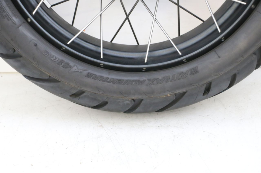 photo de CERCHIO POSTERIORE E PNEUMATICO BMW R GS 1250 (2021 - 2024) - Vista principale