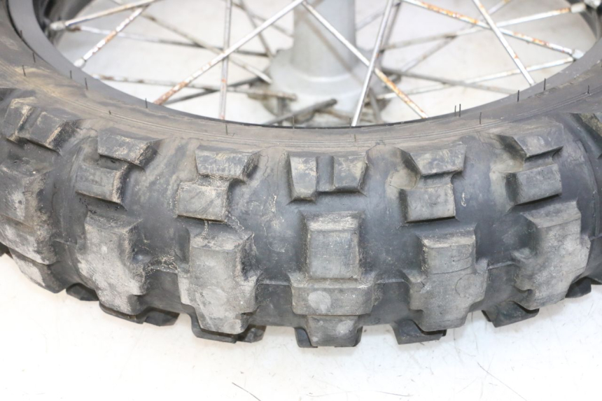 photo de CERCHIO POSTERIORE E PNEUMATICO KTM SUPERENDURO R 950 (2005 - 2009)