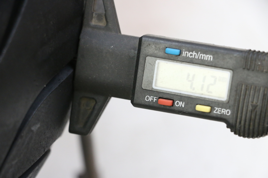 photo de CERCHIO POSTERIORE E PNEUMATICO SUZUKI GSX F GSXF 650 (2007 - 2015)