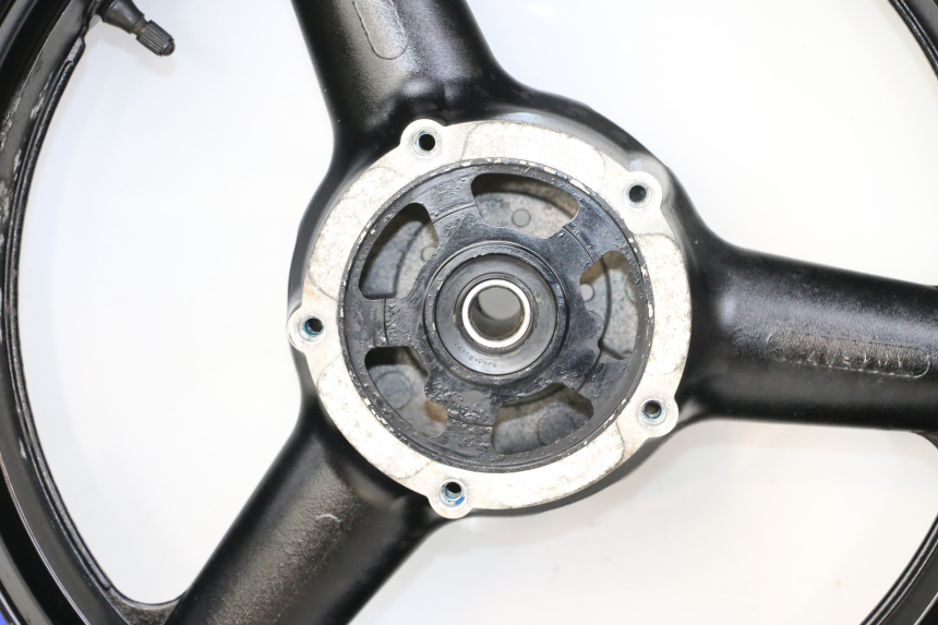 photo de CERCHIO POSTERIORE E PNEUMATICO SUZUKI GSX F GSXF 650 (2007 - 2015)
