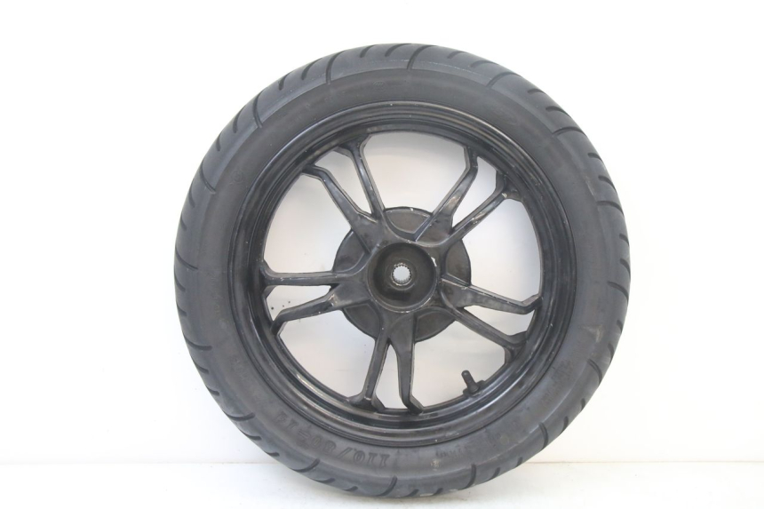 photo de CERCHIO POSTERIORE E PNEUMATICO SYM JET 14 4T 50 (2018 - 2022)