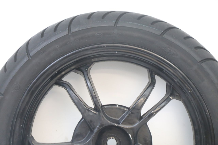 photo de CERCHIO POSTERIORE E PNEUMATICO SYM JET 14 4T 50 (2018 - 2022)