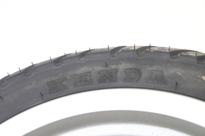 photo de CERCHIO POSTERIORE E PNEUMATICO PEUGEOT VIVACITY NEW 2T 50 (2008 - 2017)