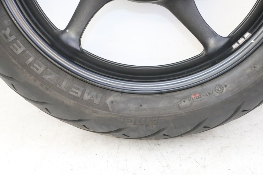 photo de CERCHIO POSTERIORE E PNEUMATICO YAMAHA XJ6 ABS 600 (2008 - 2016)
