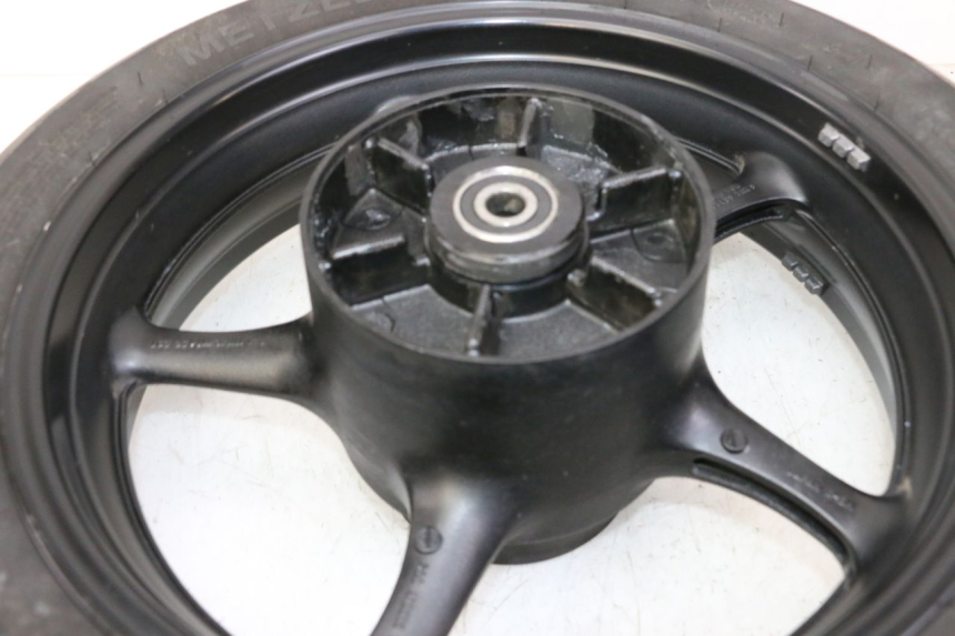 photo de CERCHIO POSTERIORE E PNEUMATICO YAMAHA XJ6 ABS 600 (2008 - 2016)