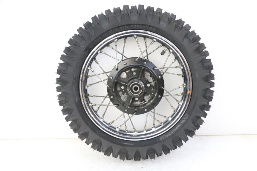 photo de CERCHIO POSTERIORE E PNEUMATICO YAMAHA PW 80 (1983 - 2014)