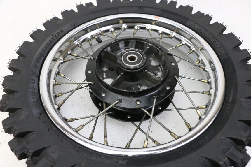 photo de CERCHIO POSTERIORE E PNEUMATICO YAMAHA PW 80 (1983 - 2014)