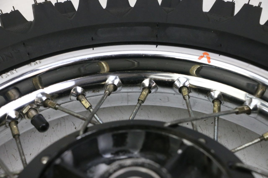 photo de CERCHIO POSTERIORE E PNEUMATICO YAMAHA PW 80 (1983 - 2014)