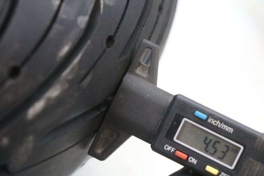 photo de CERCHIO POSTERIORE E PNEUMATICO YAMAHA TRACER 7 700 (2020 - 2024)