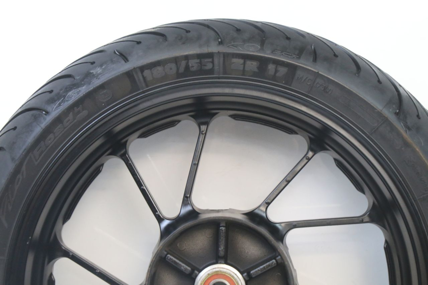 photo de CERCHIO POSTERIORE E PNEUMATICO YAMAHA TRACER 7 700 (2020 - 2024)
