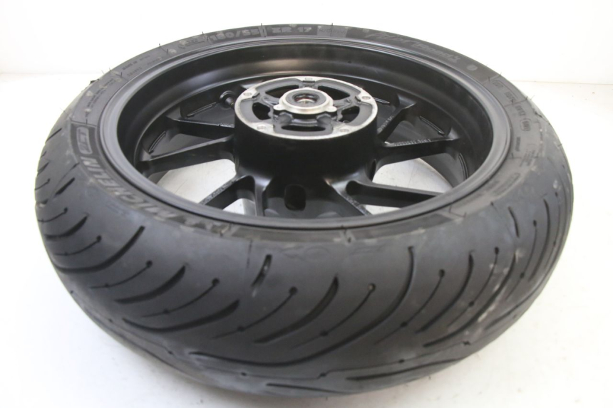 photo de CERCHIO POSTERIORE E PNEUMATICO YAMAHA TRACER 7 700 (2020 - 2024)