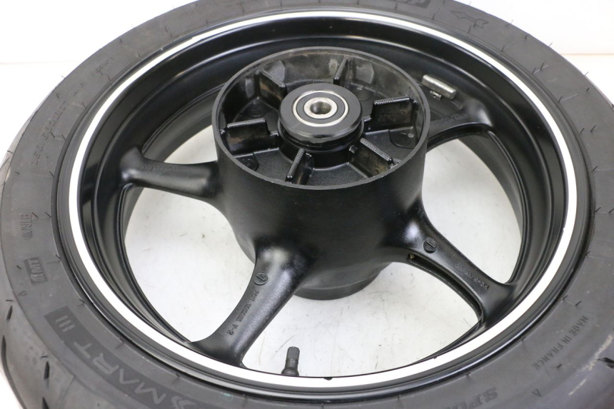 photo de CERCHIO POSTERIORE E PNEUMATICO YAMAHA XJ6 ABS 600 (2008 - 2016)