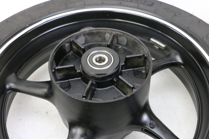 photo de CERCHIO POSTERIORE E PNEUMATICO YAMAHA XJ6 ABS 600 (2008 - 2016)