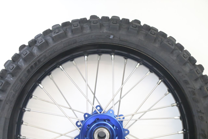 photo de CERCHIO POSTERIORE E PNEUMATICO YAMAHA YZ 125 (2006 - 2016)