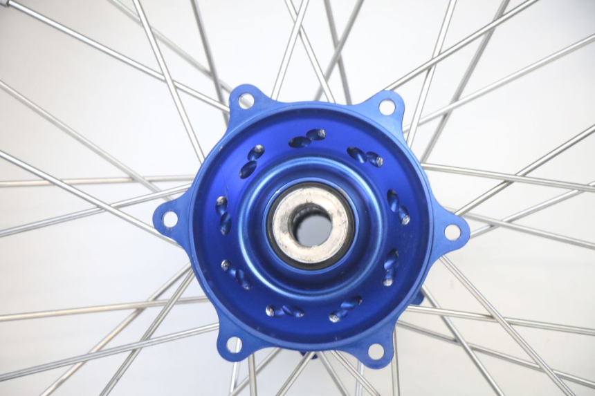 photo de CERCHIO POSTERIORE E PNEUMATICO YAMAHA YZ 125 (2006 - 2016)