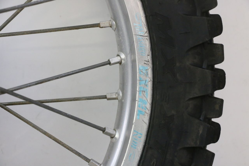 photo de CERCHIO POSTERIORE E PNEUMATICO YAMAHA YZF YZ-F 450 (2014 - 2016)