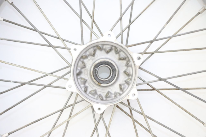 photo de CERCHIO POSTERIORE E PNEUMATICO YAMAHA YZF YZ-F 450 (2014 - 2016)
