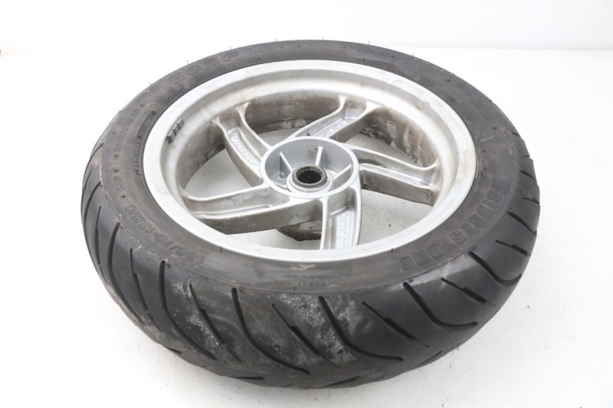 photo de CERCHIO POSTERIORE APRILIA ATLANTIC 125 (2003 - 2009) - Stato della superficie e materiale