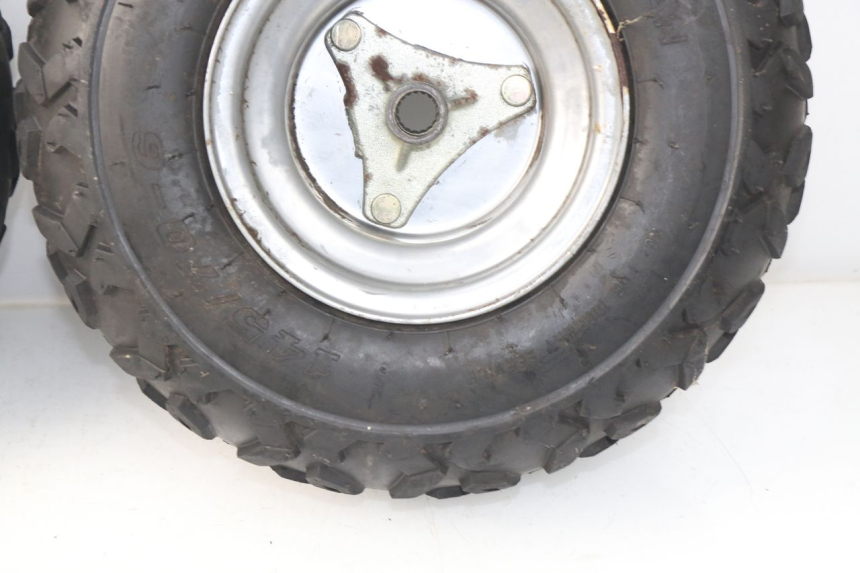 photo de CERCHIO POSTERIORE CHINESE QUAD ATV ENFANT 125 - Vista d'insieme del prodotto