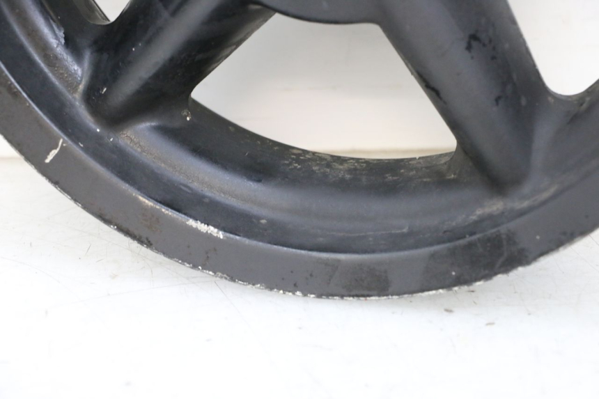 photo de CERCHIO POSTERIORE MBK BOOSTER SPIRIT 50 (2004 - 2017) - Dettagli dei punti di fissaggio