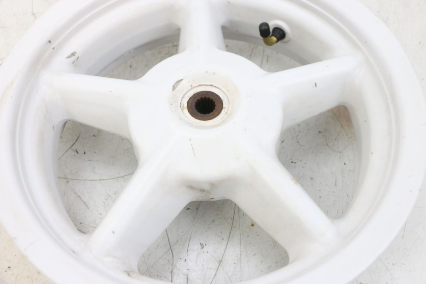 photo de CERCHIO POSTERIORE MBK BOOSTER SPIRIT NAKED 50 (2004 - 2017) - Caratteristiche distintive