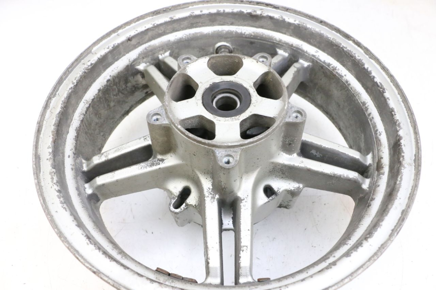 photo de CERCHIO POSTERIORE SUZUKI BURGMAN EXECUTIVE ABS 650 (2006 - 2012) - Marcature e riferimenti originali