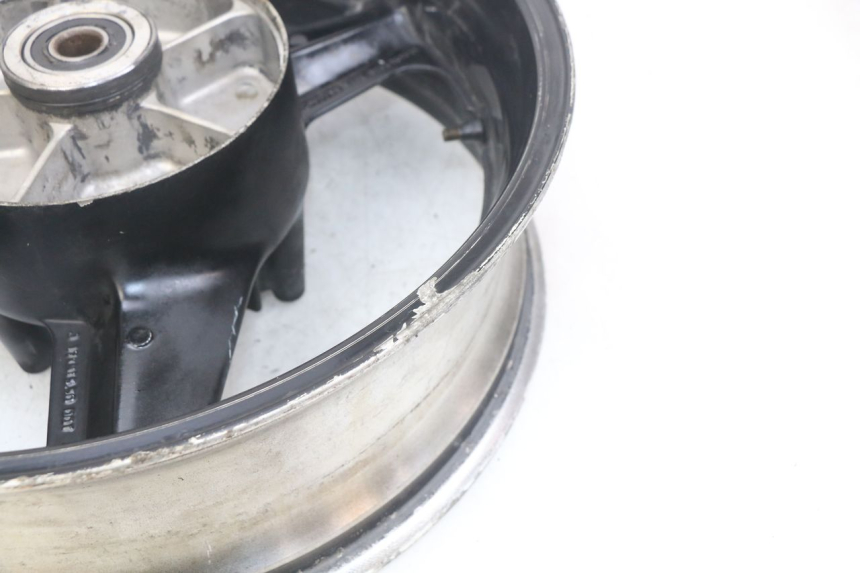 photo de CERCHIO POSTERIORE HONDA CBR F SC25 1000 (1989 - 1992)