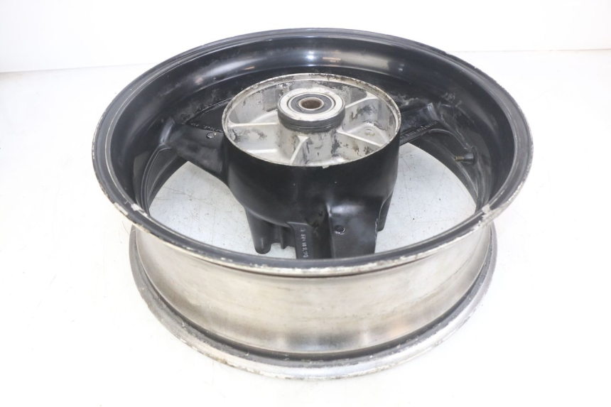 photo de CERCHIO POSTERIORE HONDA CBR F SC25 1000 (1989 - 1992)