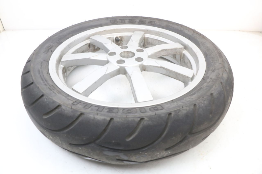 photo de CERCHIO POSTERIORE PEUGEOT GEOPOLIS RS 125 (2007 - 2009)