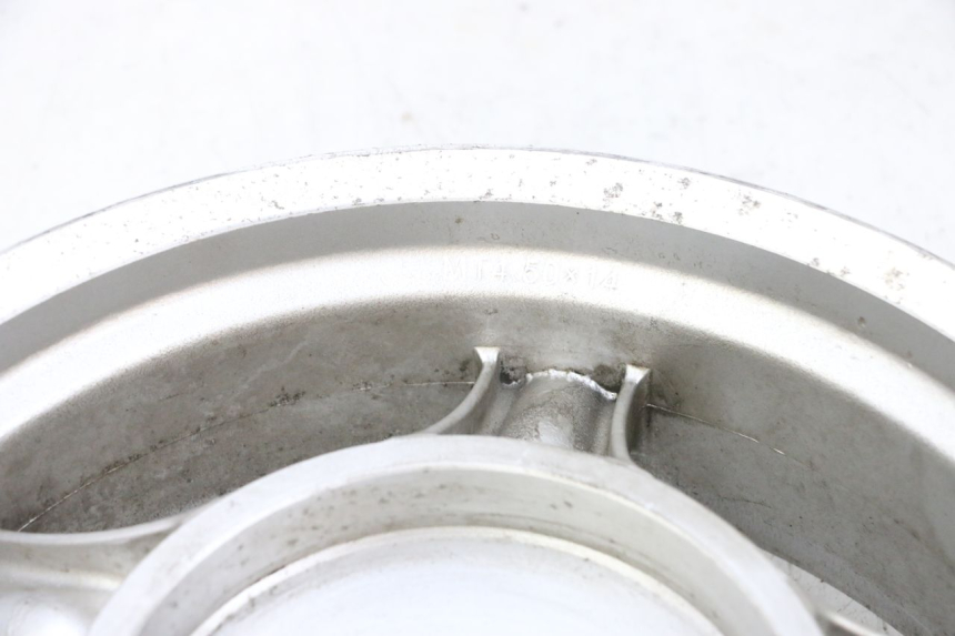 photo de CERCHIO POSTERIORE JM MOTORS GTS 125 (2015 - 2019) - Dettagli dei punti di fissaggio