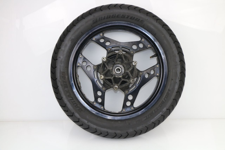 photo de CERCHIO POSTERIORE HONDA VF 1000 (1984 - 1988)