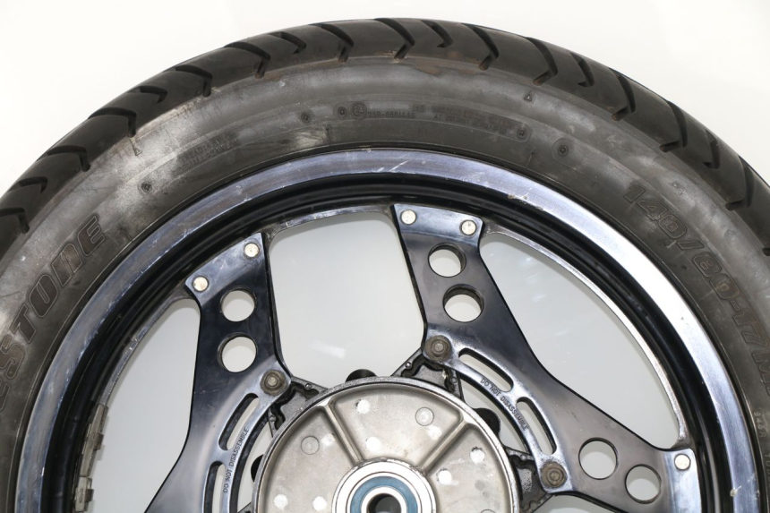 photo de CERCHIO POSTERIORE HONDA VF 1000 (1984 - 1988)