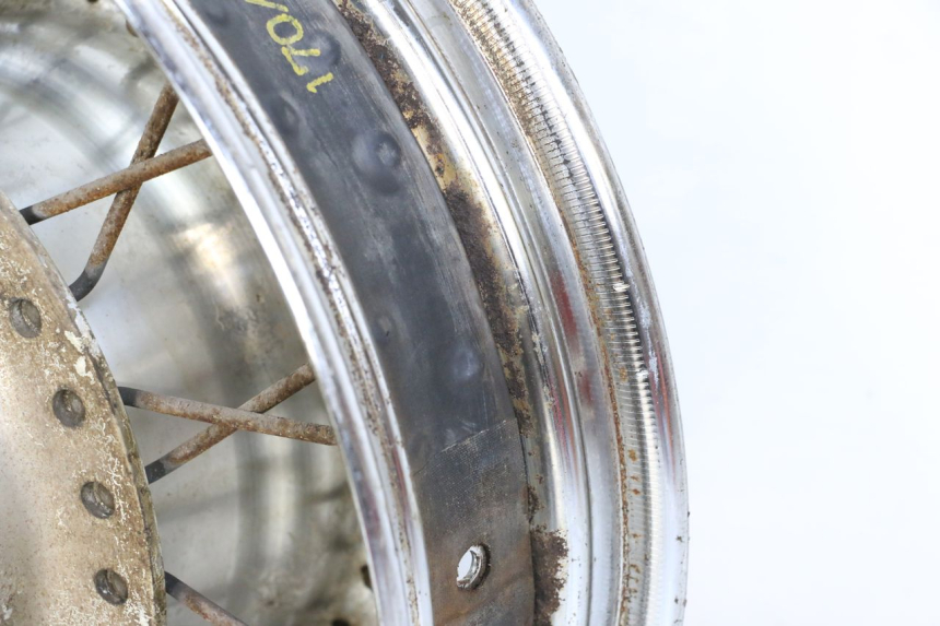 photo de CERCHIO POSTERIORE HONDA VT C2 SHADOW 750 (1997 - 2001)