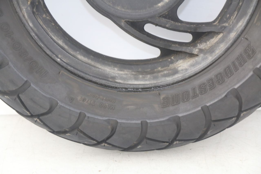 photo de CERCHIO POSTERIORE VENESI LOWIGI RETRO JJ50QT-3 50 (2020 - 2022) - Altra vista dell'articolo