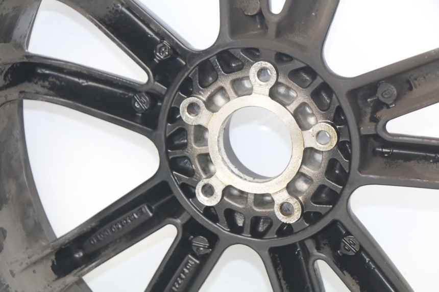 photo de CERCHIO POSTERIORE PIAGGIO MP3 500 (2011 - 2015)