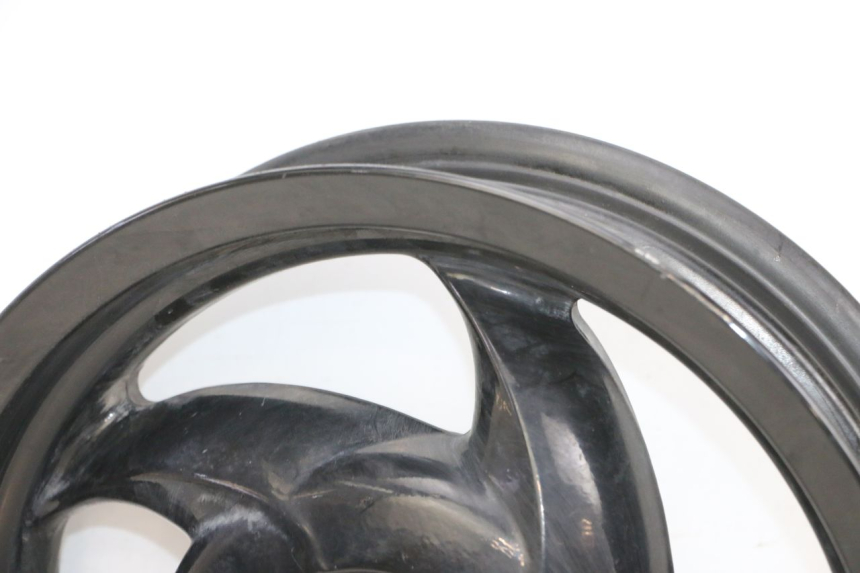 photo de CERCHIO POSTERIORE PIAGGIO NEW TYPHOON 50 (2018 - 2021) - Stato della superficie e materiale